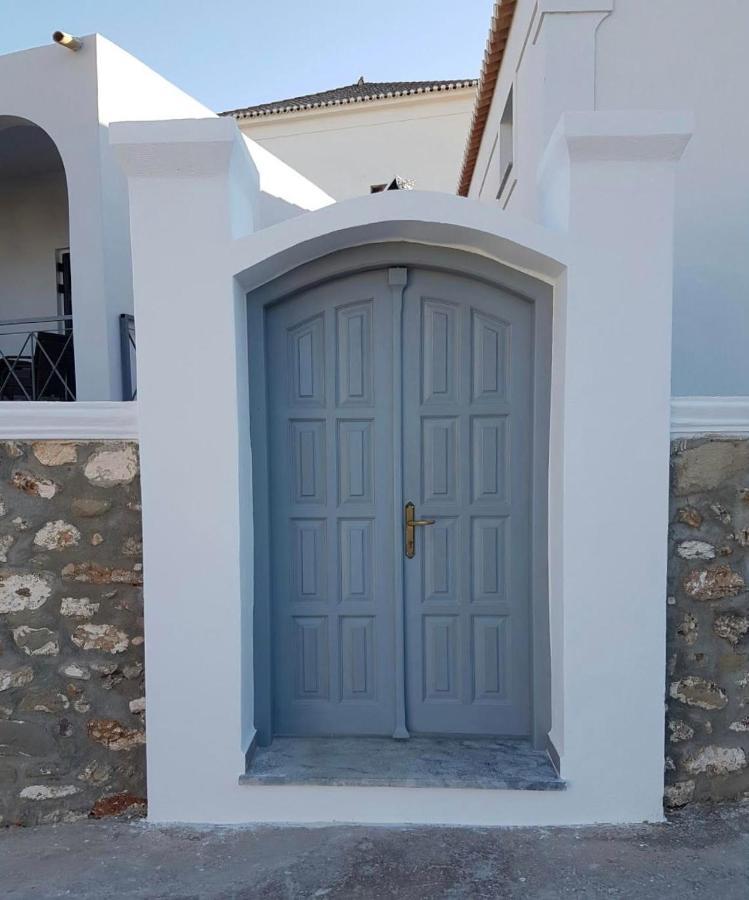 Raise Spetses Villa Yasemi エクステリア 写真